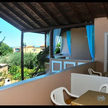 Apart Otel Napoleon Skala Sotiros