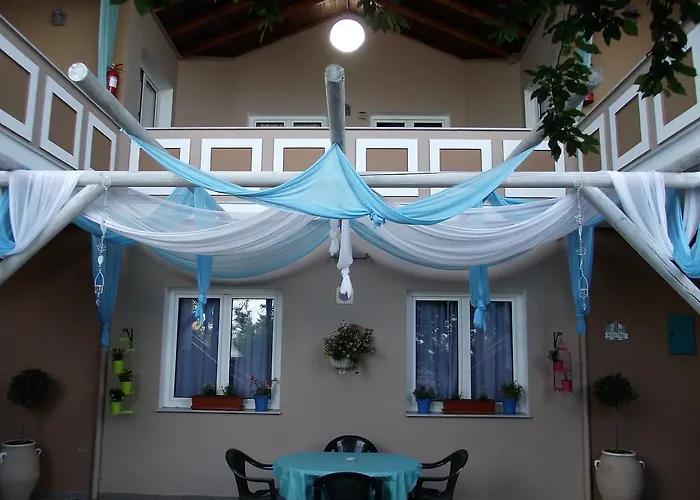 Napoleon Apartahotel