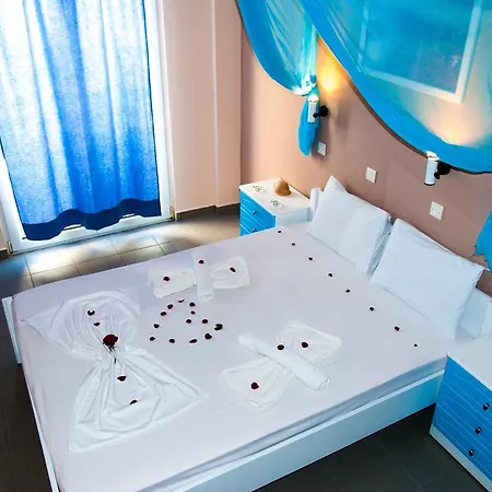 Napoleon Lägenhetshotell