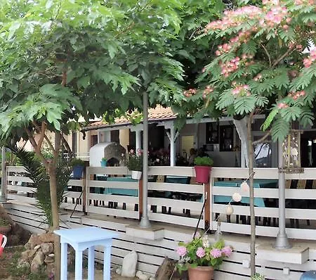 Napoleon Lägenhetshotell 2*